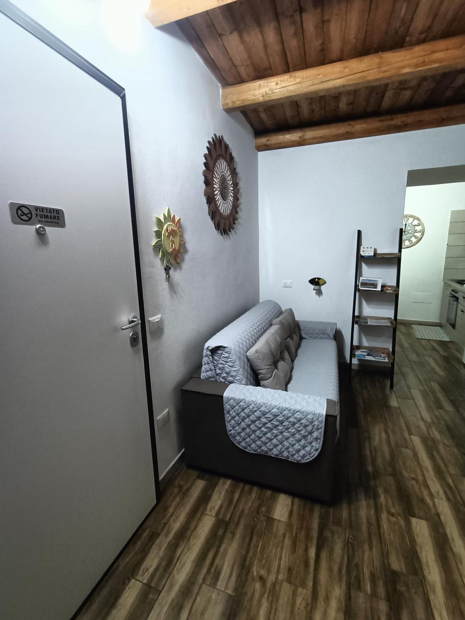 Bed And Breakfast Raggio Di Sole Iglesias Kültér fotó