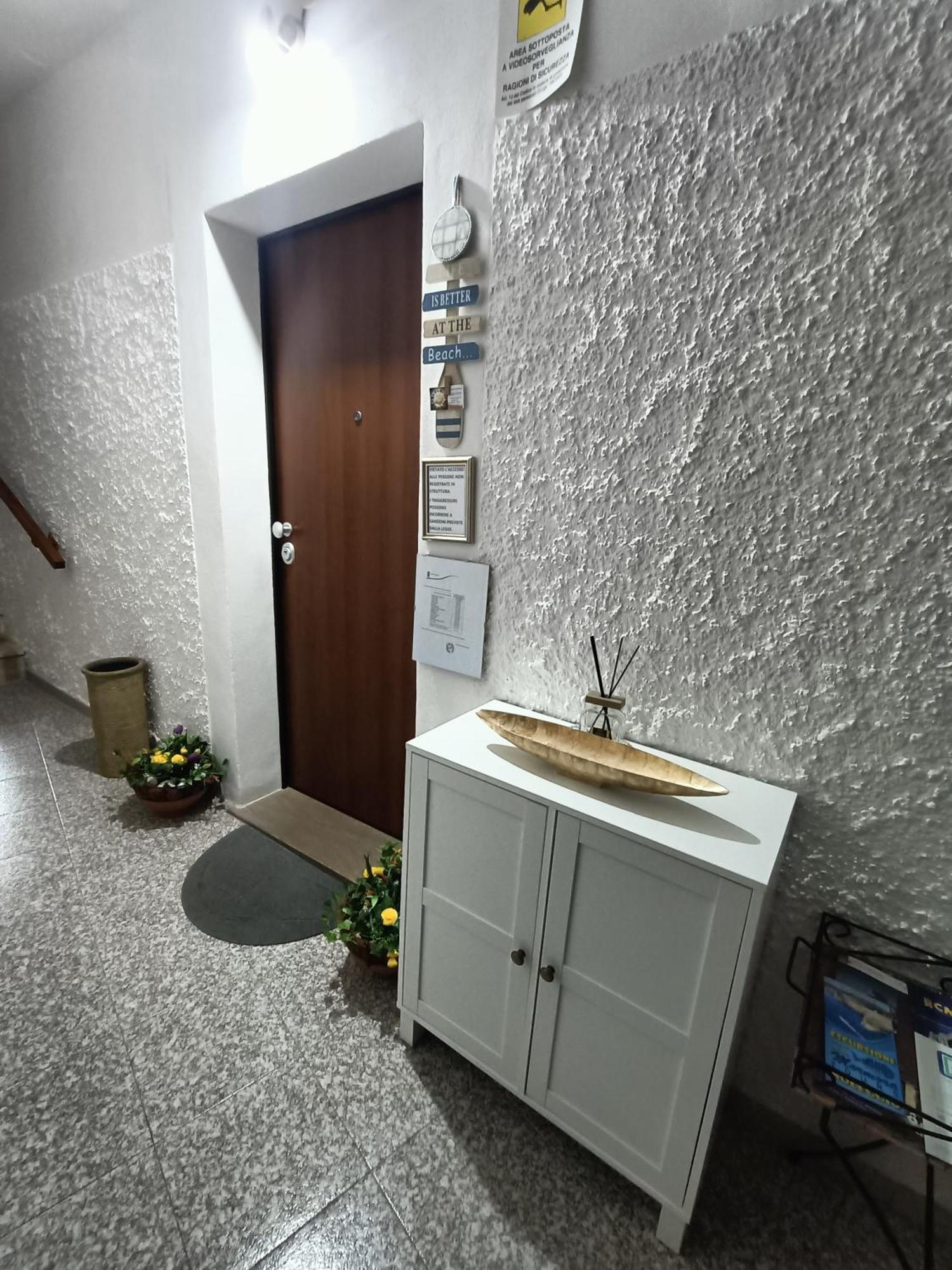 Bed And Breakfast Raggio Di Sole Iglesias Kültér fotó